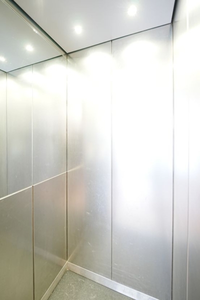 Stylish 1.5-room apartment with balcony in Wilmersdorf – first rental after renovation - Image 4