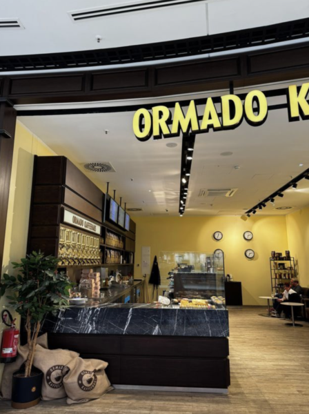 Café im Mall of Berlin