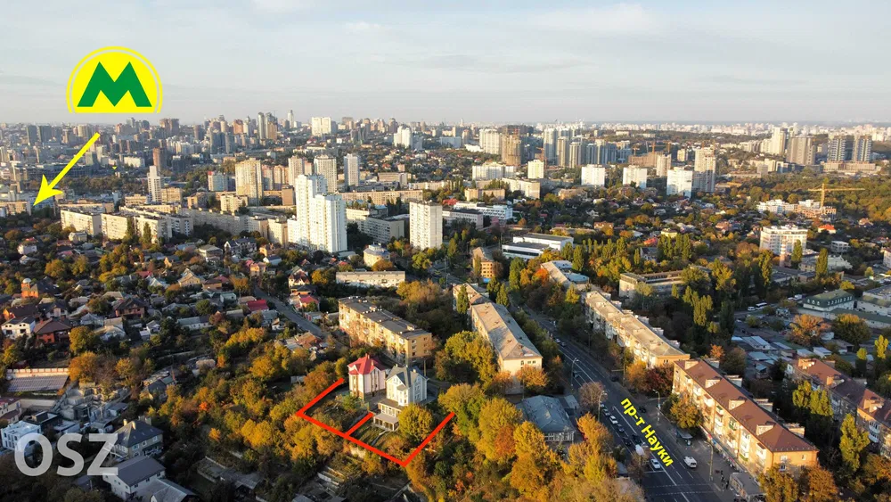 Видовой участок с действующим отелем 617 м² в центре Киева - Image 2