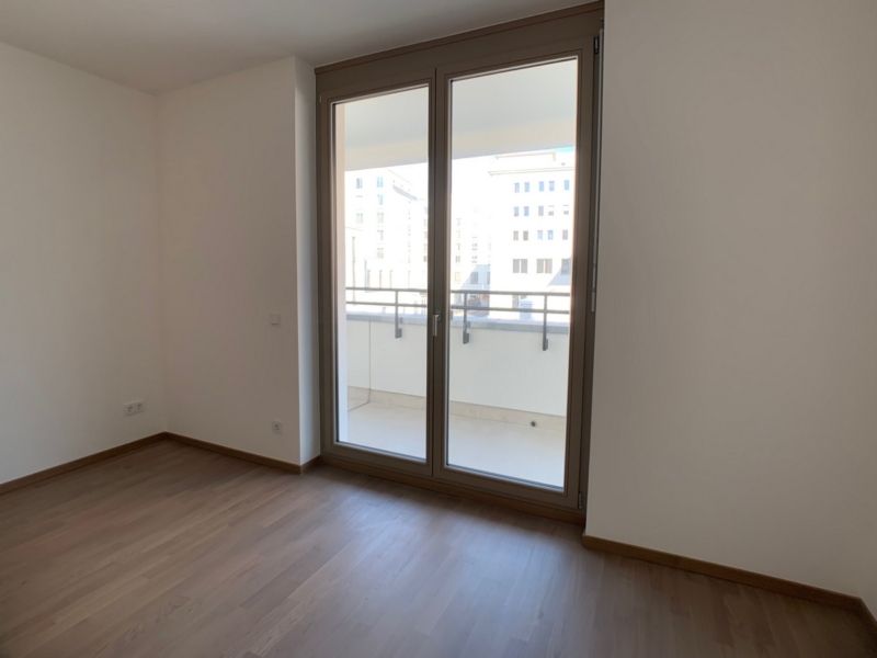 Moderne 2-Zimmer-Wohnung mit Balkon in Berlin-Mitte