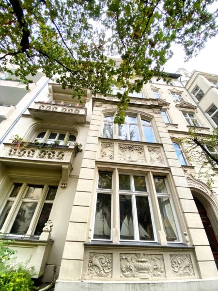 2-Zimmer-Wohnung in Charlottenburg in prestigeträchtiger Lage