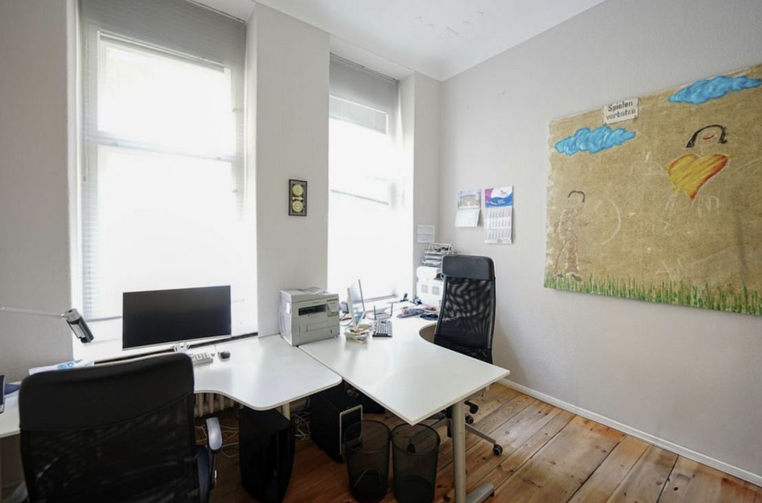 Office near Kurfürstendamm, Berlin - Image 5