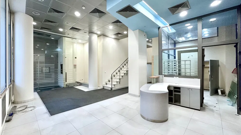 Commercial space 178 m² near Lybidska metro station - Image 3