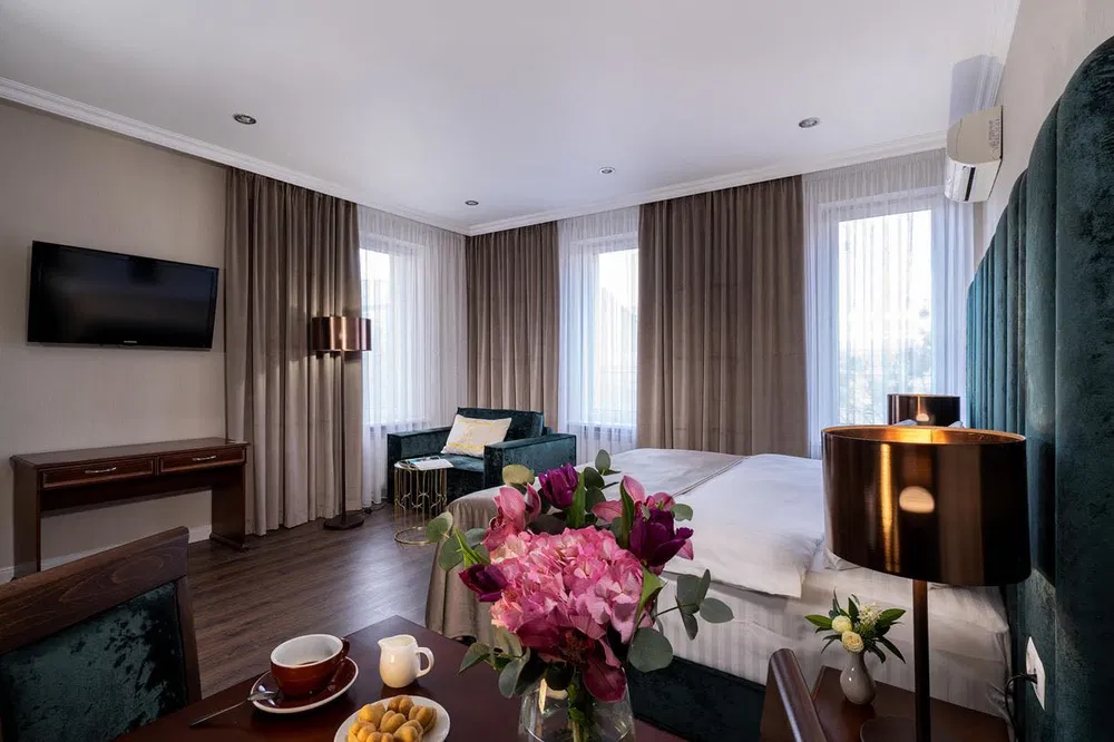 Operating hotel in the center of Kyiv, Pechersk – 45 rooms, stable income - Image 4