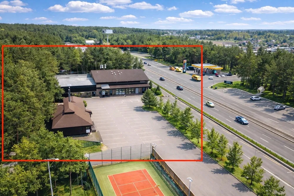 Komplex 4 876 m² an der Nowoobuchiwsker Chaussee - erstklassige Lage, 5 km von Kiew entfernt
