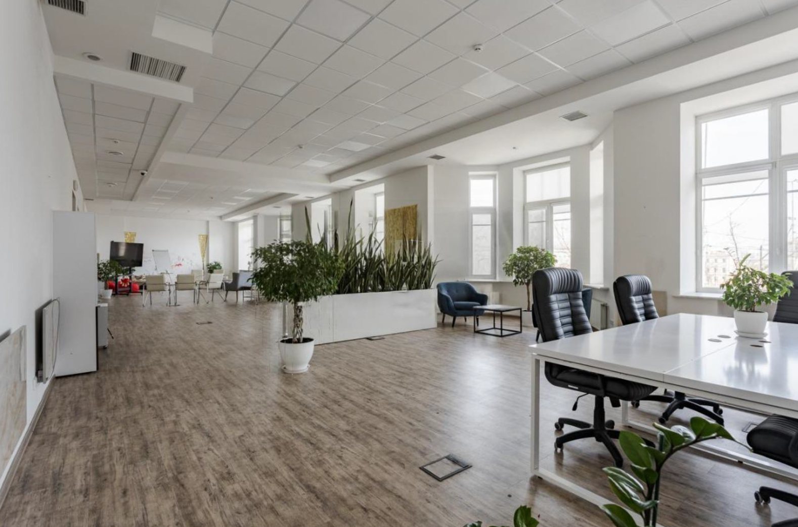 Historisches Gebäude 2 348 m² im Zentrum von Podil, Kiew - Image 5