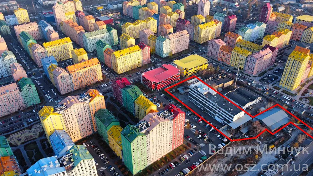 Investitionsgebäude 5.000 m² in Kiew
