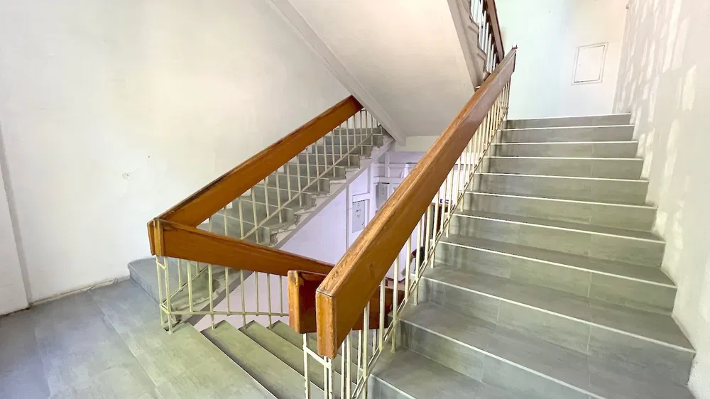 Gebäude 7 352 m² im Zentrum von Kiew - Grundstück 5100 m² - Image 4